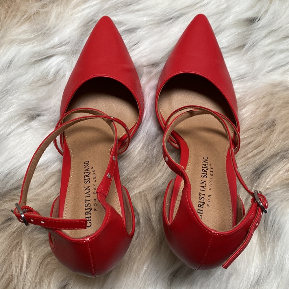 Christian Siriano red heels size 8